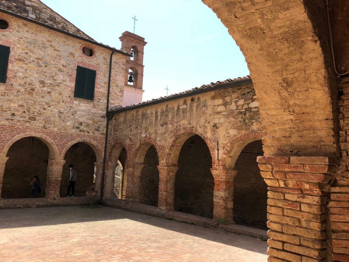 La Casa Nel Castello E Il Giardino Segreto Villa Suvereto Eksteriør billede